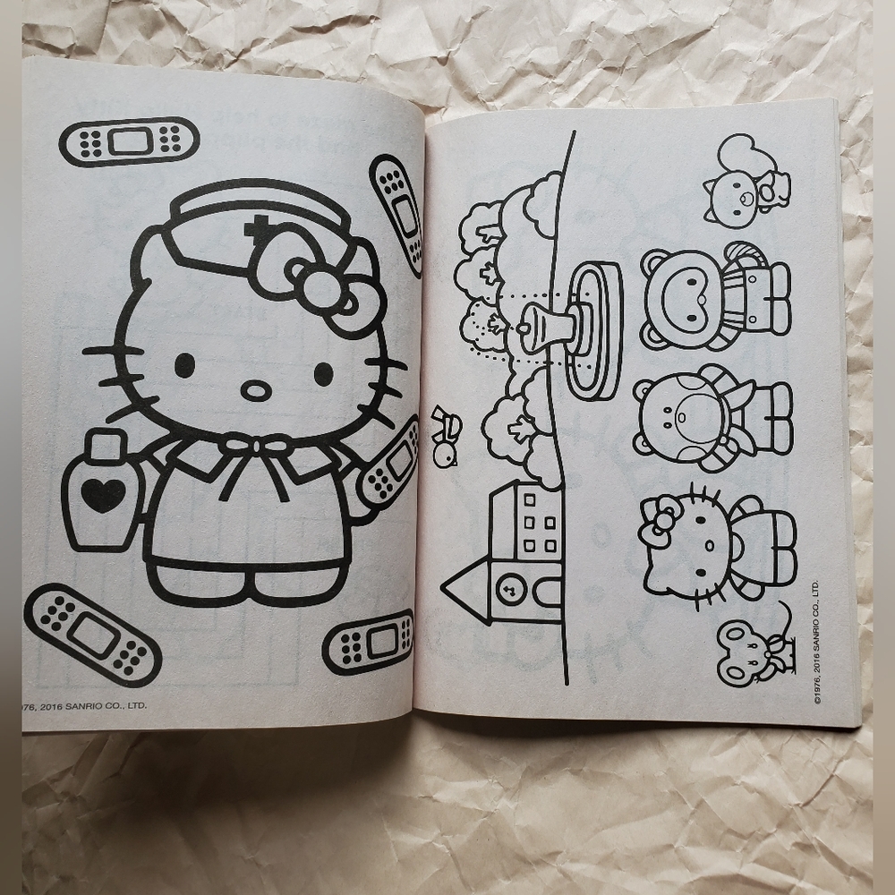 Hello Kitty Bundle - Picture 10 of 10